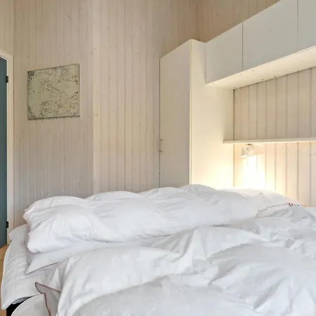 2 Bedroom In Holiday home