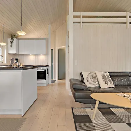 2 Bedroom In * 케르테미네