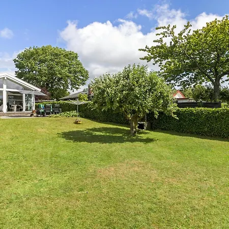 2 Bedroom In Holiday home
